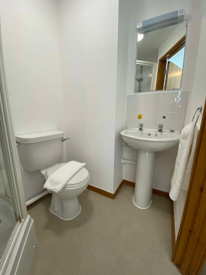 Regency Hall Smart Cheltenham Ensuite Rooms E Exterior photo